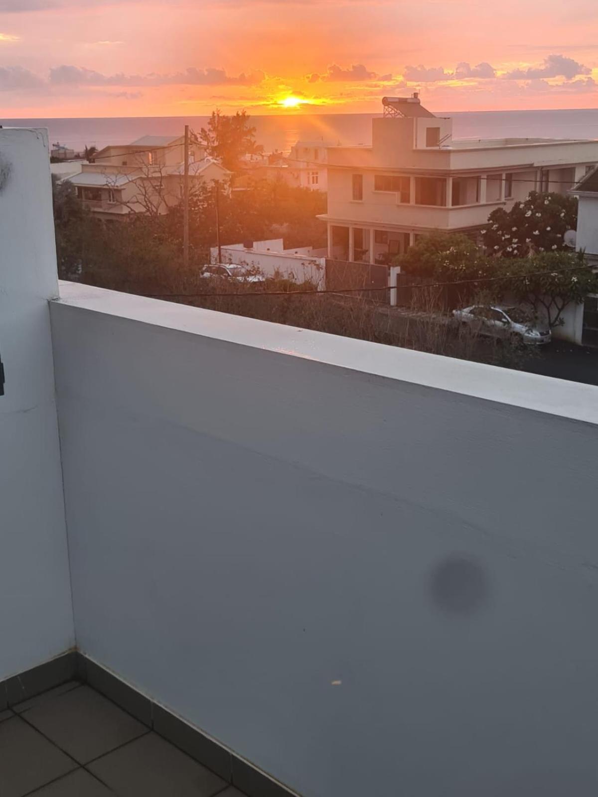 Ocean Blue Villa, Flic-En-Flac Exterior foto